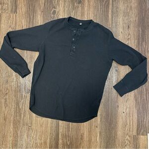 Black Uniqlo Thermal Men's Shirt Size S